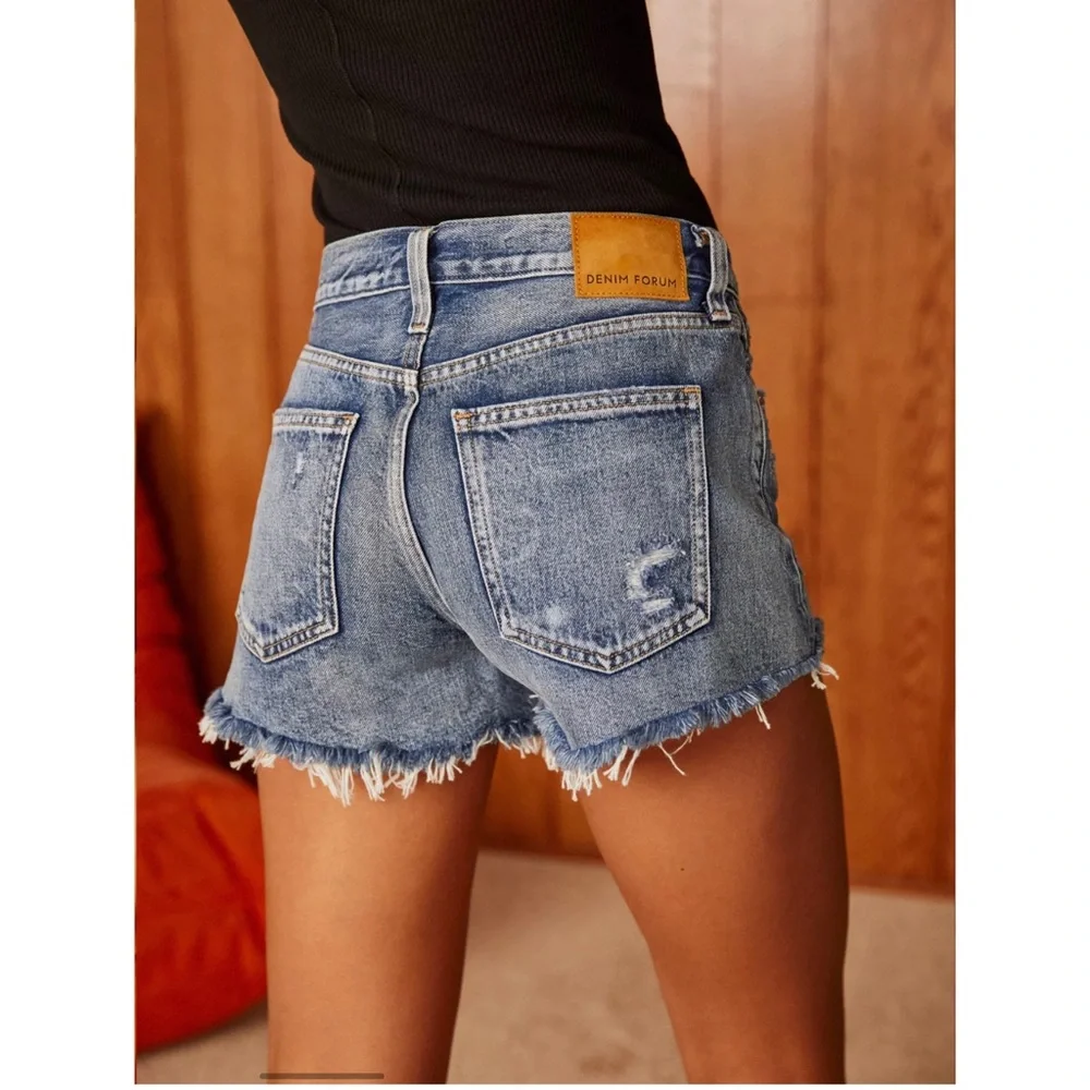 2x 👯‍♀️Host Pick⚡️Denim Forum (Aritzia) The Ex Boyfriend Short - Picture 5 of 13